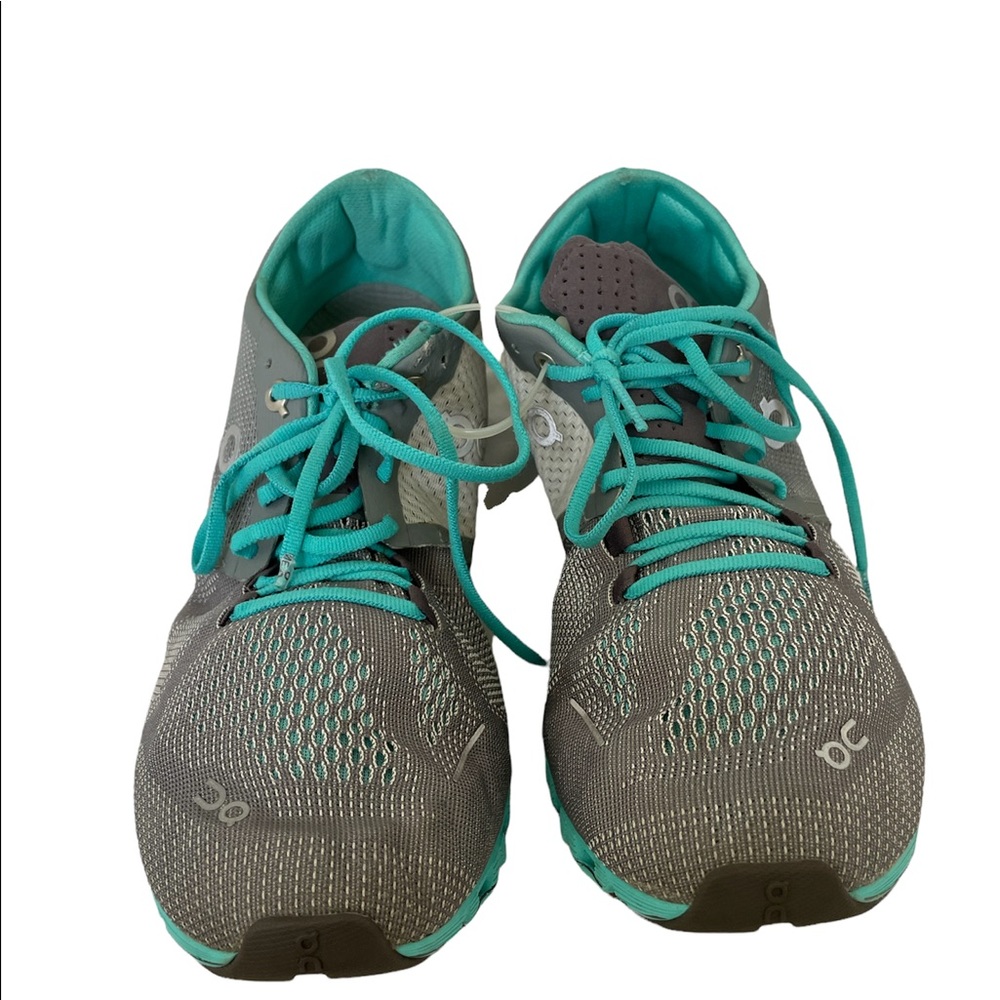 On Cloud Swiss Engineering Womens Size 9.5 Running Athletic Grey / Teal Shoes